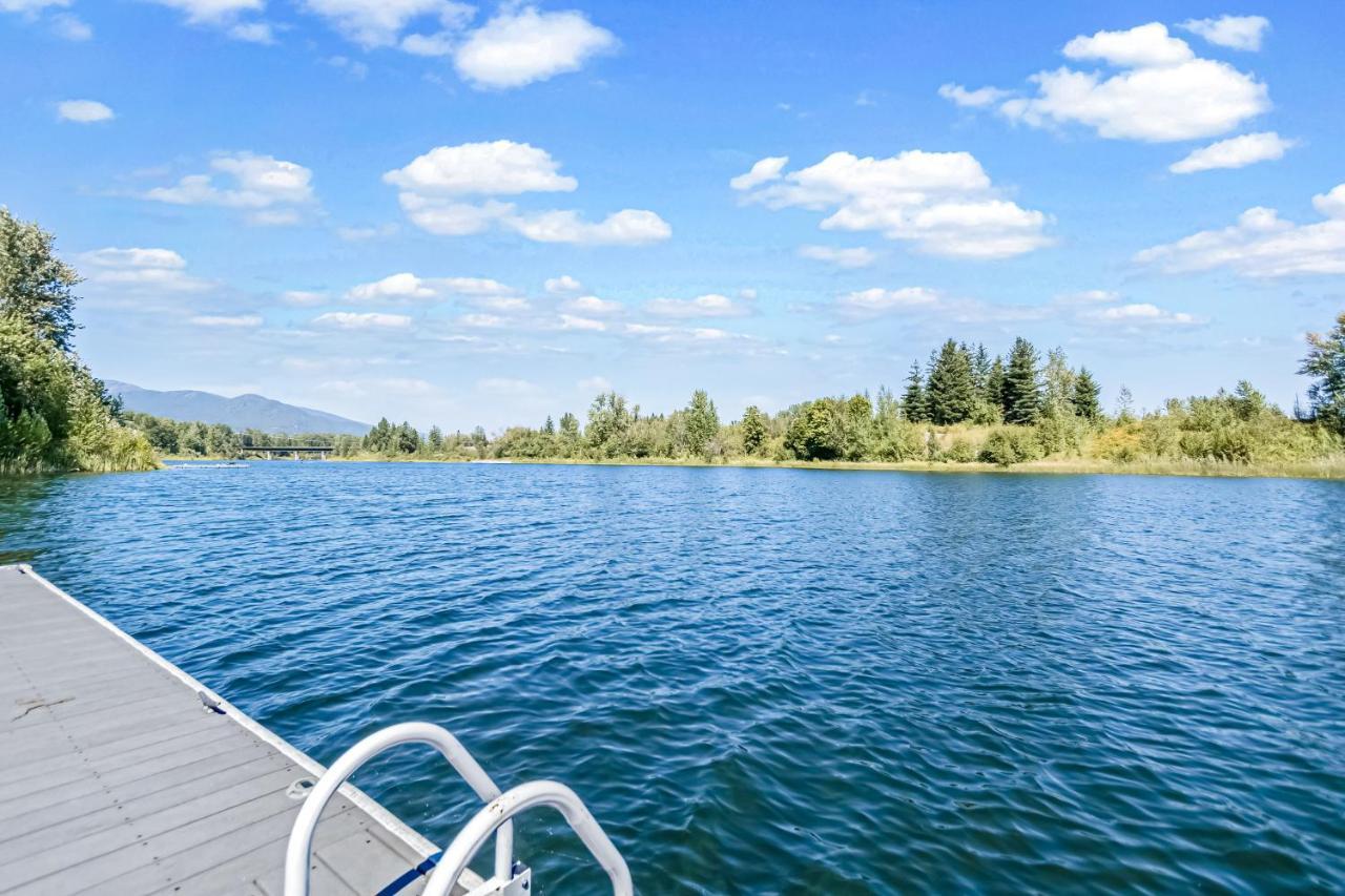 Driftwood Waterfront Gem Apartment Sandpoint Exterior photo